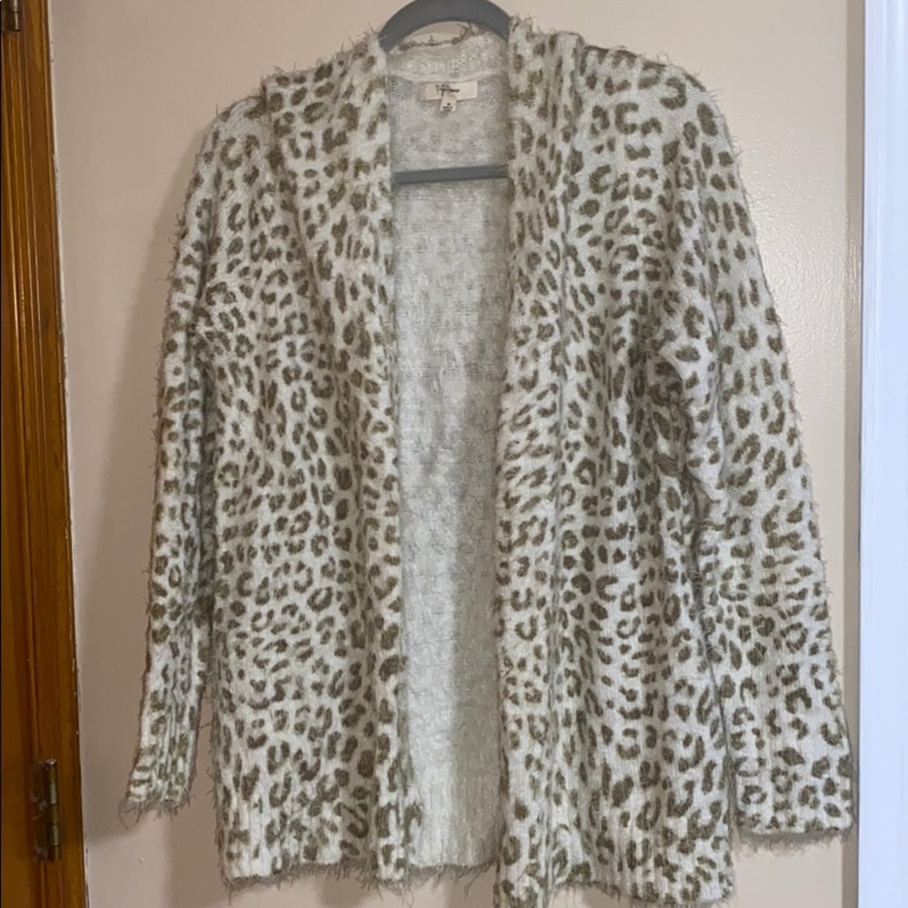 Peyton primrose Leopard eyelash knit sweater